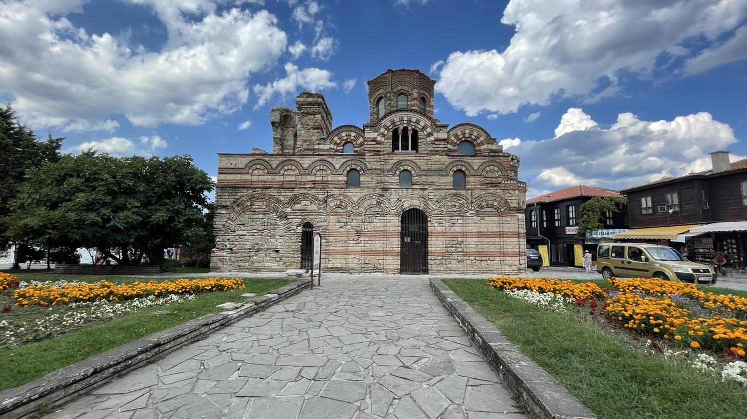 Découverte de Nessebar (Несебър) : Une immersion dans l’histoire